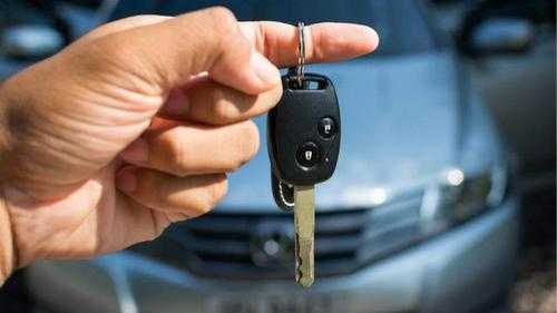 车贷为什么要押钥匙（车贷为什么要备用钥匙）-图1